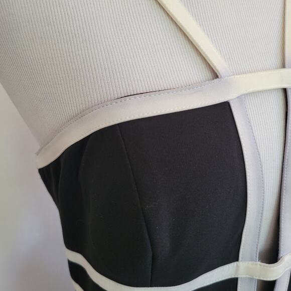 NEW Aidan Mattox Formal Gown Black Strappy Plunging Neck Full Length Women 4 - Picture 5 of 12